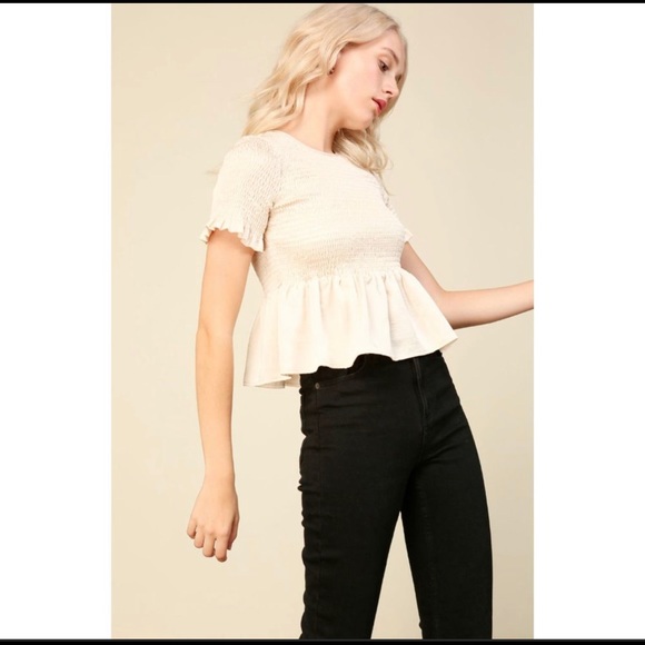 Revolve Line & Dot LouLou Satin  Smocked Top Size M - Picture 4 of 11